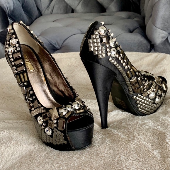 4 inch High heel peep-toe with 1 inch platform - Picture 1 of 3